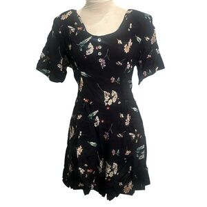 Notations Vintage Black Floral Mini Romper with Scoop Neckline Size Small NWT